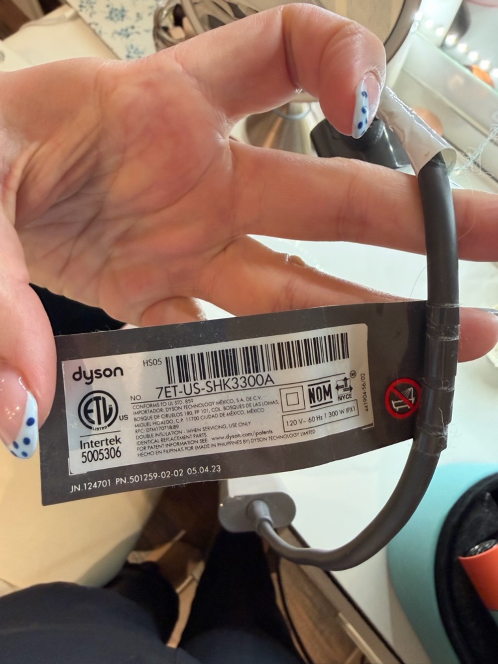 Dyson airwrap styler tool - Picture 7 of 9